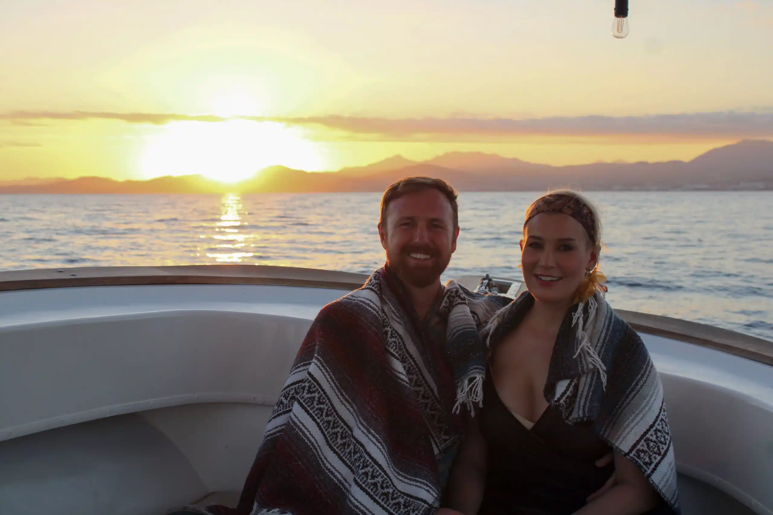 Best sunset spots San Jos&eacute; del Cabo &ndash; sunset cruise view